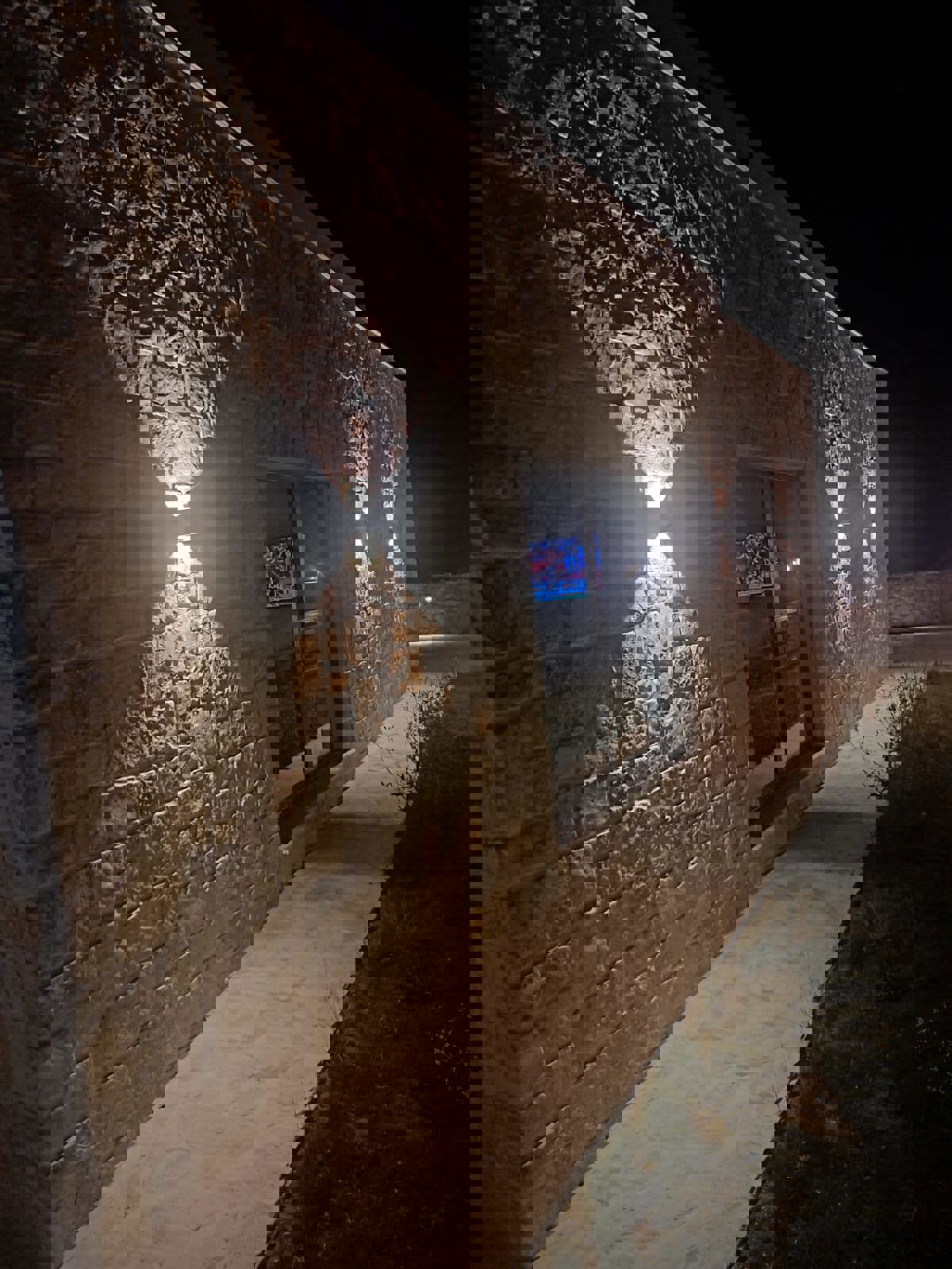 ZADAR, MASLENICA - Incantevole villa in pietra con piscina vicino al mare