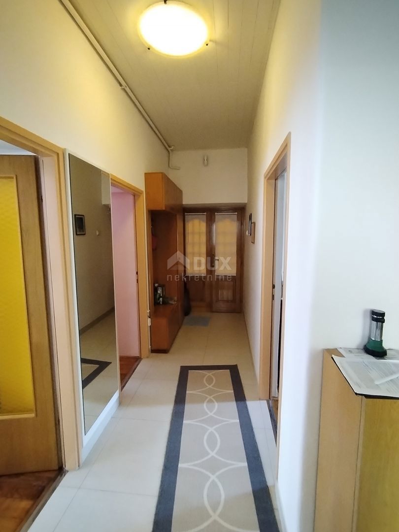 Appartamento Centar, Pula, 80m2