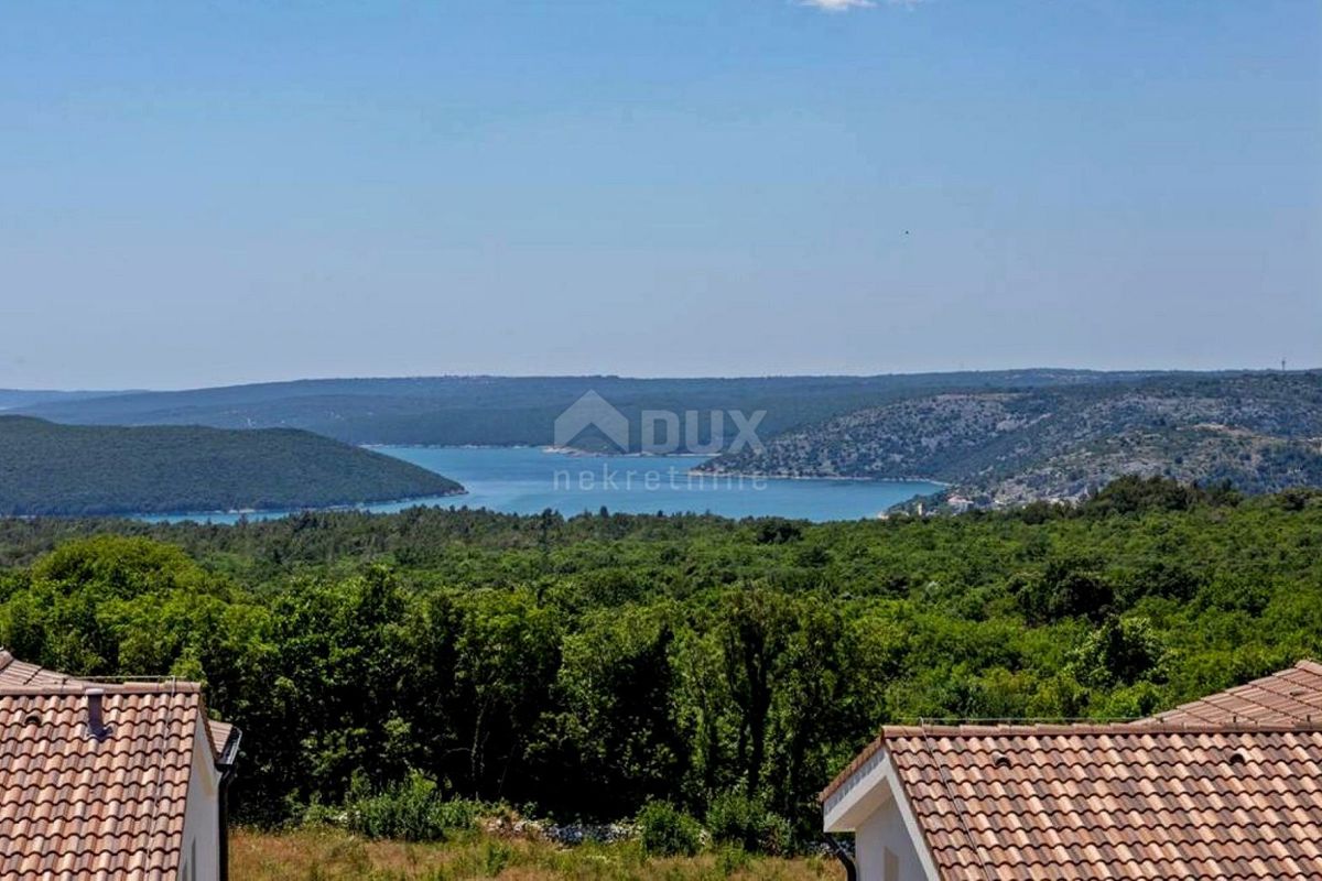 ISTRIA, RABAC - Terreno con concessione edilizia