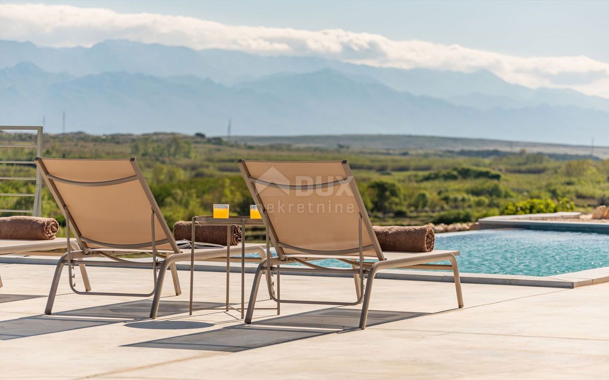 PAG, POVLJANE - Un impressionante angolo di paradiso con vista sul mare