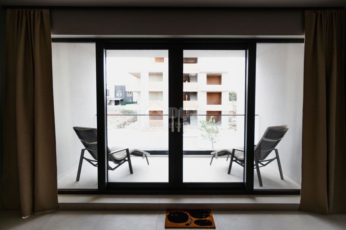 ISOLA DI PAG, MANDRE - esclusiva casa bifamiliare con piscina.