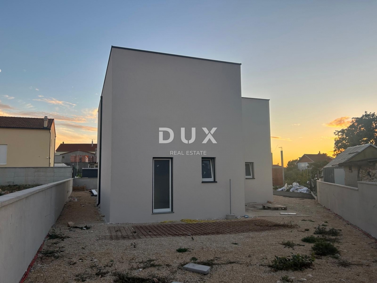 ŠIBENIK, PIROVAC - Moderno duplex con piscina in un nuovo edificio
