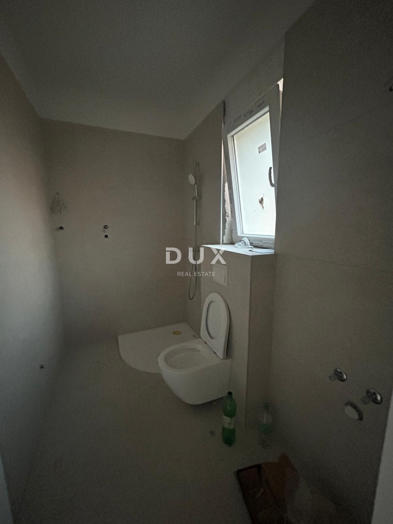 ŠIBENIK, PIROVAC - Moderno duplex con piscina in un nuovo edificio