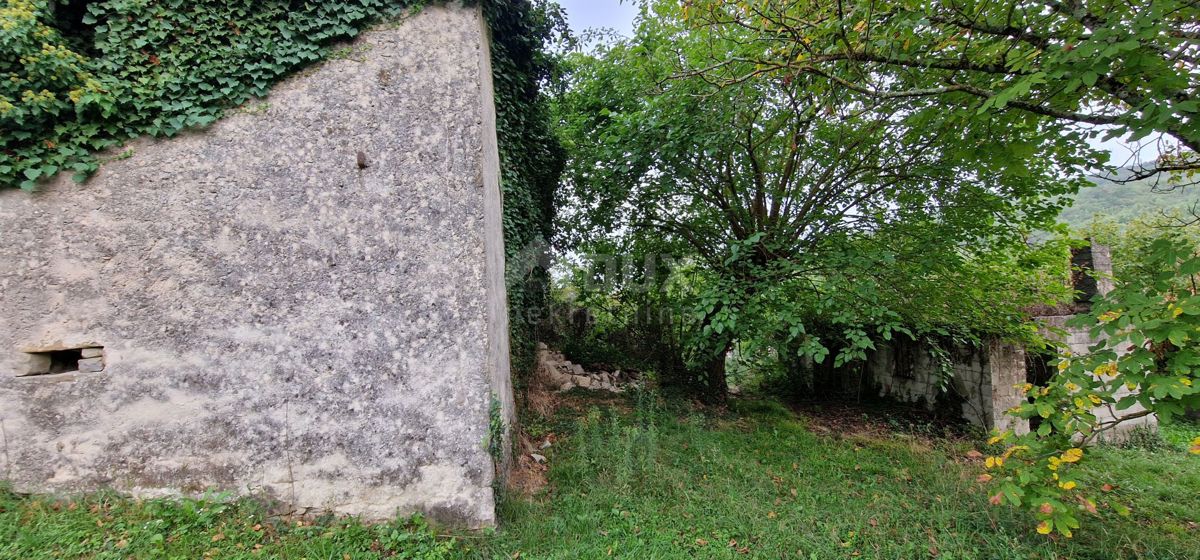 ISTRIA, GRAČIŠĆE - Complesso di terreno attrezzato e con bellissima vista