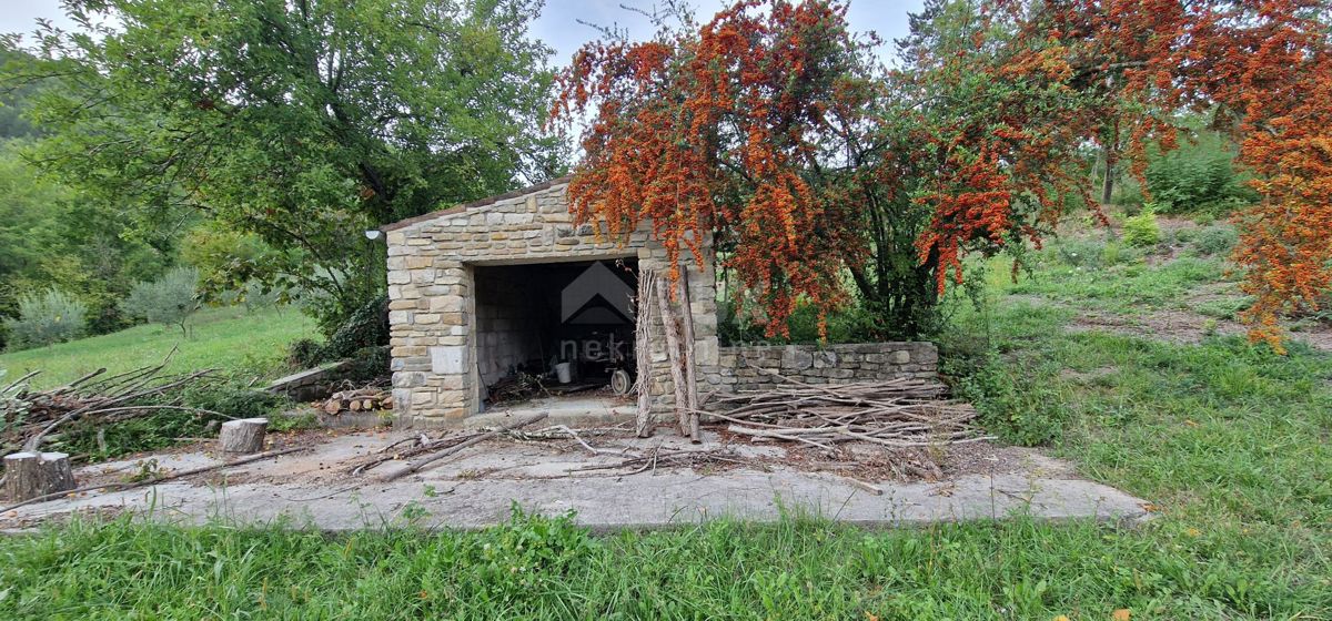 ISTRIA, GRAČIŠĆE - Complesso di terreno attrezzato e con bellissima vista