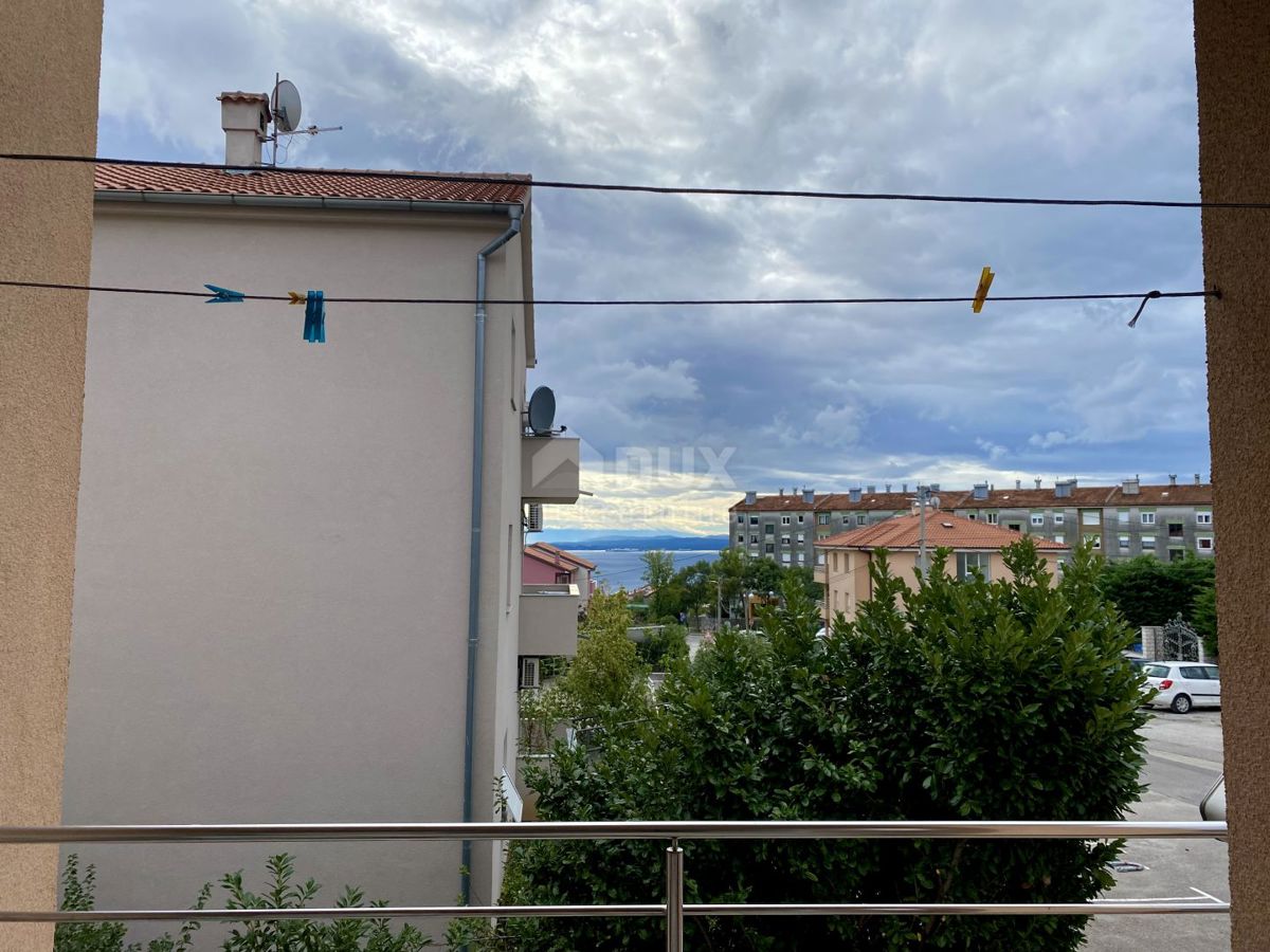 RIJEKA, HOSTI - appartamento recentemente ristrutturato 