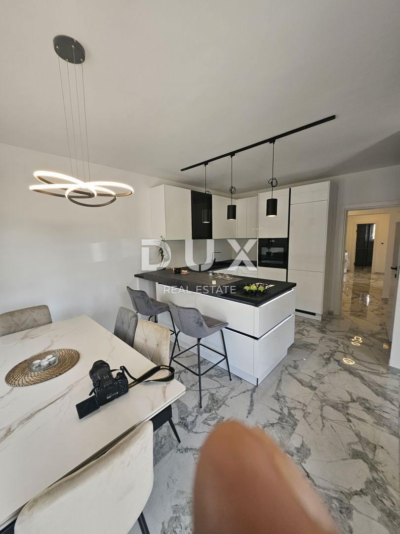 Casa Costabella, Rijeka, 300m2