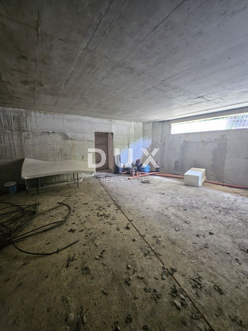 Casa Costabella, Rijeka, 300m2