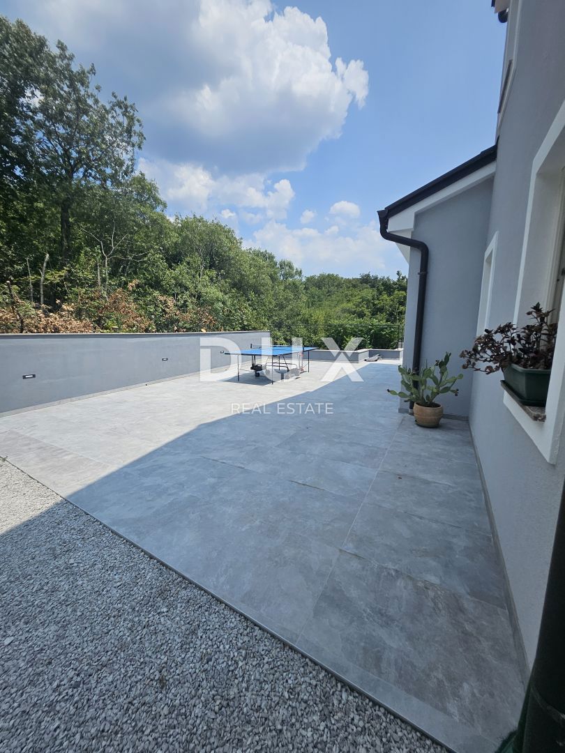 Casa Costabella, Rijeka, 300m2