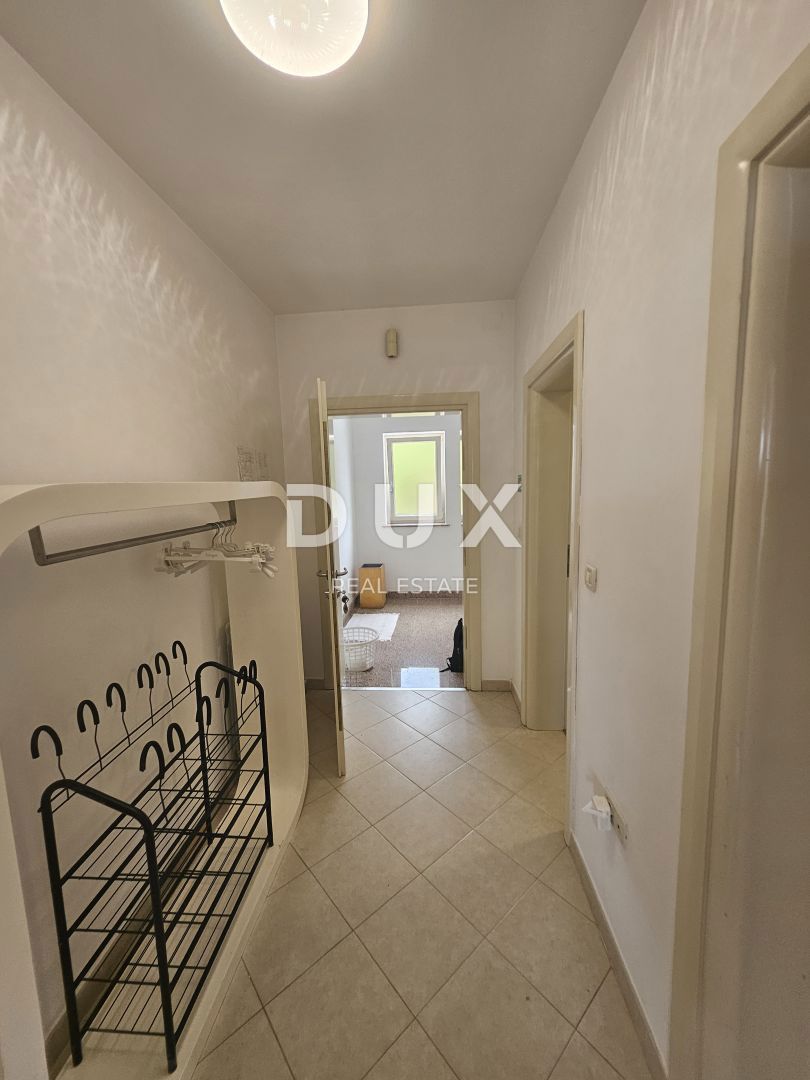 Casa Costabella, Rijeka, 300m2