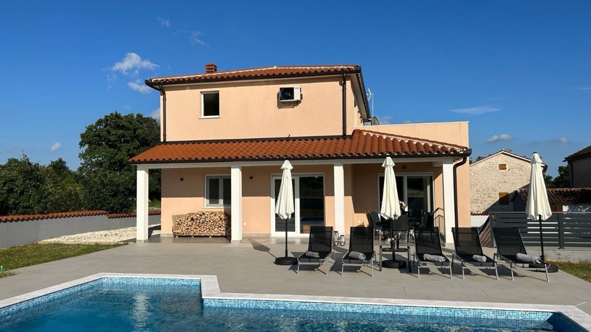 ISTRIA, DINTORNI DI FASANA - Villa discreta con la massima privacy in una posizione TOP vicino a Fasana e Pola