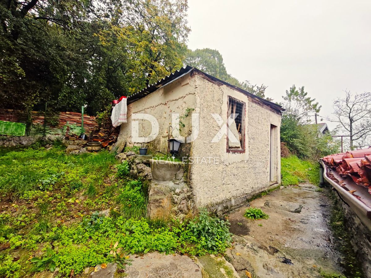 MATULJI, JUŠIĆI - Casa a schiera, nuova facciata, giardino!