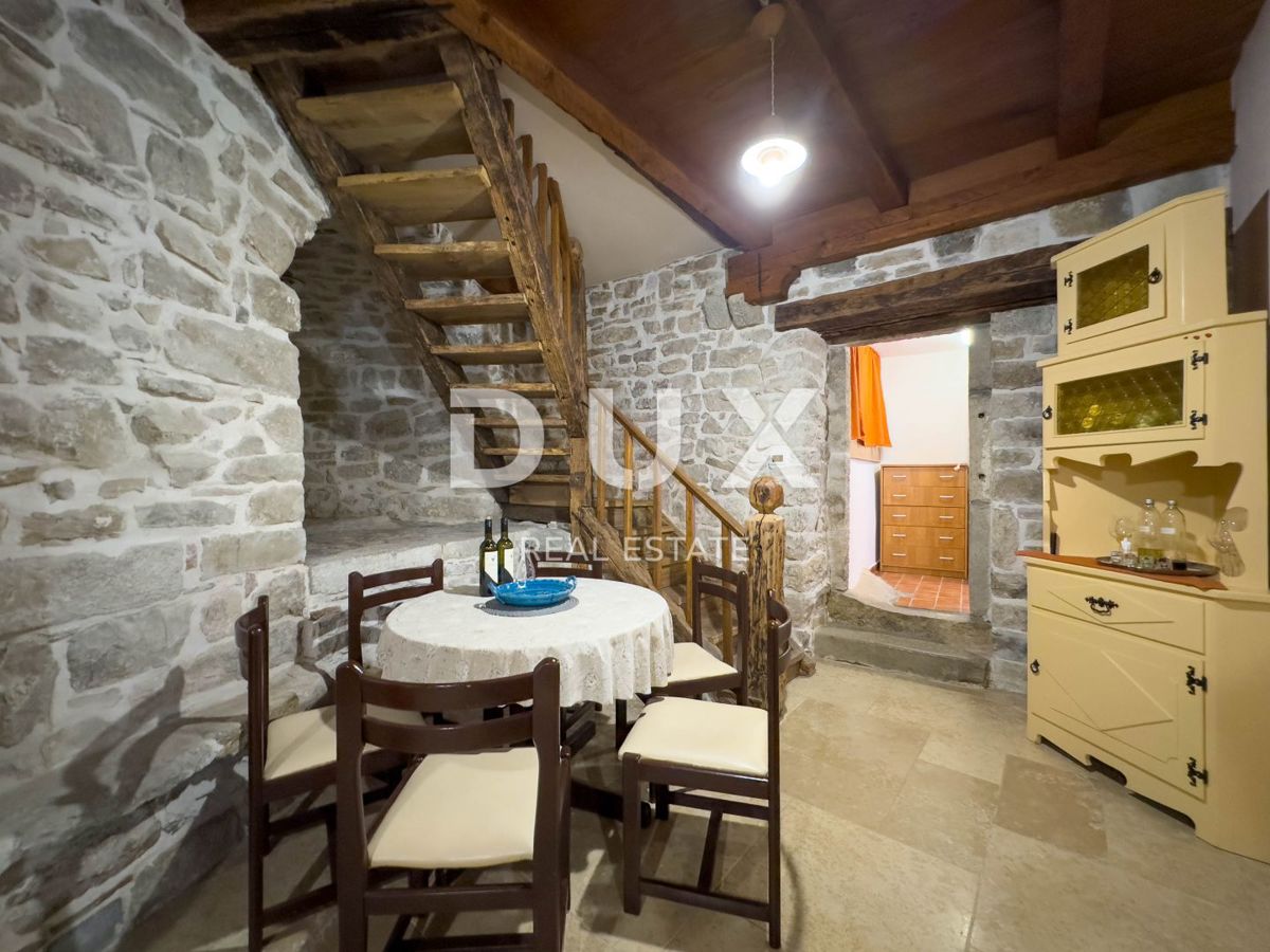 ISTRIA, GRAČIŠĆE - Casa in pietra autoctona ristrutturata nel cuore storico dell'Istria