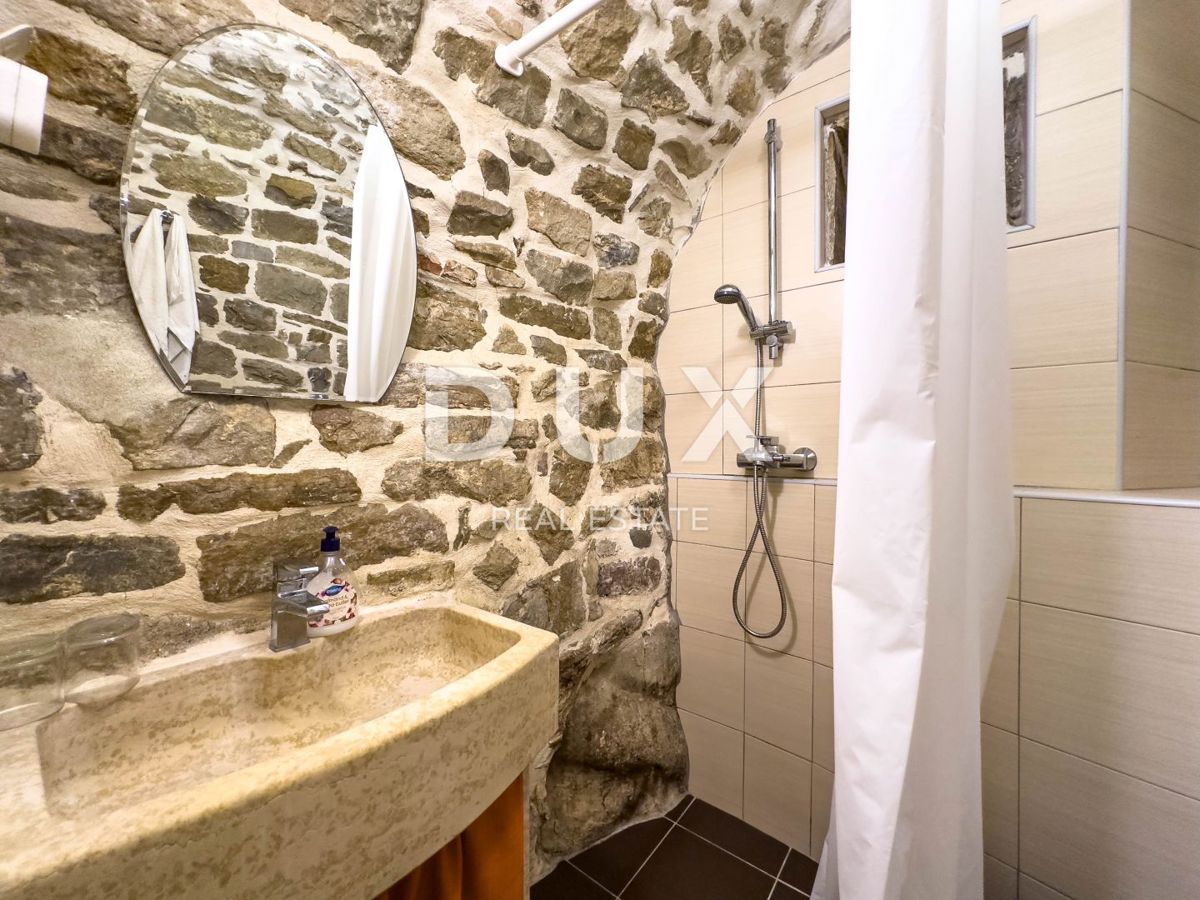 ISTRIA, GRAČIŠĆE - Casa in pietra autoctona ristrutturata nel cuore storico dell'Istria