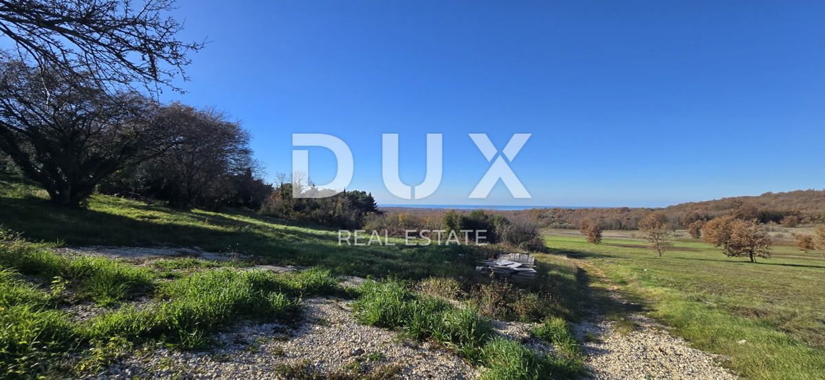 ISTRIA, VIŠNJAN - Terreno edificabile con bellissima vista sul mare e sulla natura