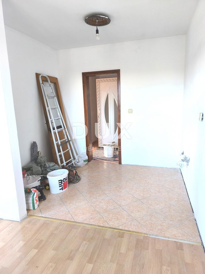 ISTRIA, POLA - Appartamento ristrutturato con 3 camere da letto a Vidikovac, 98 m2