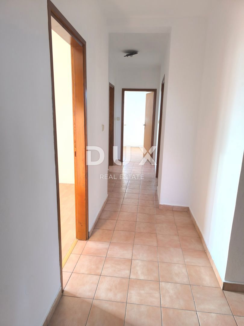 ISTRIA, POLA - Appartamento ristrutturato con 3 camere da letto a Vidikovac, 98 m2