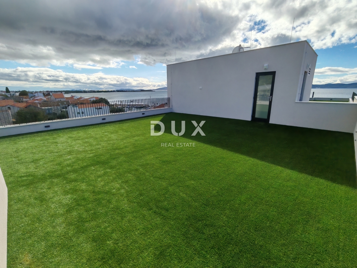 ZADAR, DIKLO - Stupendo attico con vista mare a soli 50 metri dalla spiaggia! S7