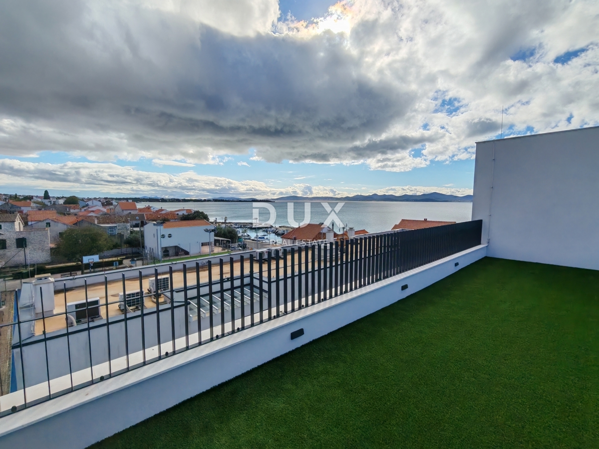 ZADAR, DIKLO - Stupendo attico con vista mare a soli 50 metri dalla spiaggia! S7