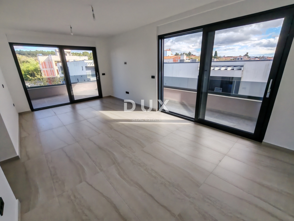 ZADAR, DIKLO - Stupendo attico con vista mare a soli 50 metri dalla spiaggia! S7