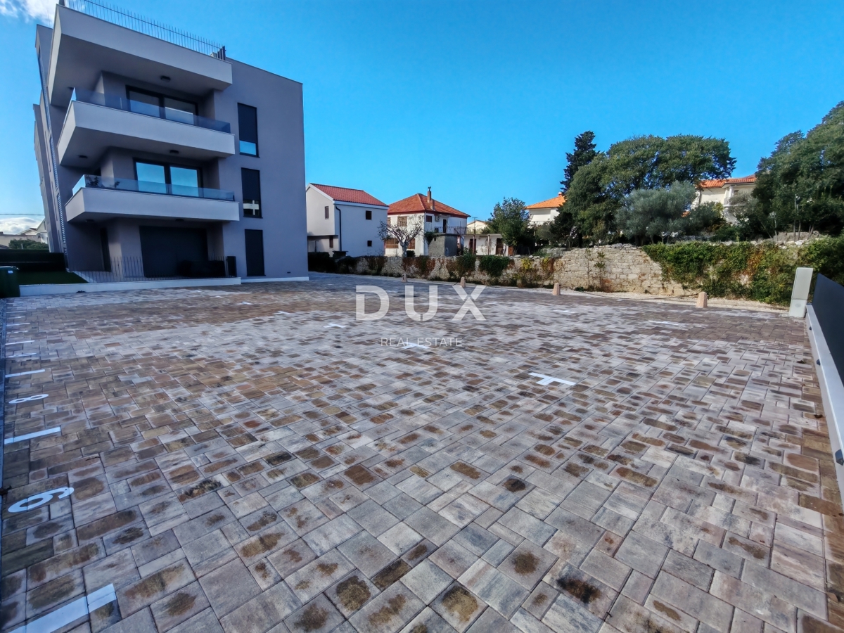 ZADAR, DIKLO - Stupendo attico con vista mare a soli 50 metri dalla spiaggia! S7