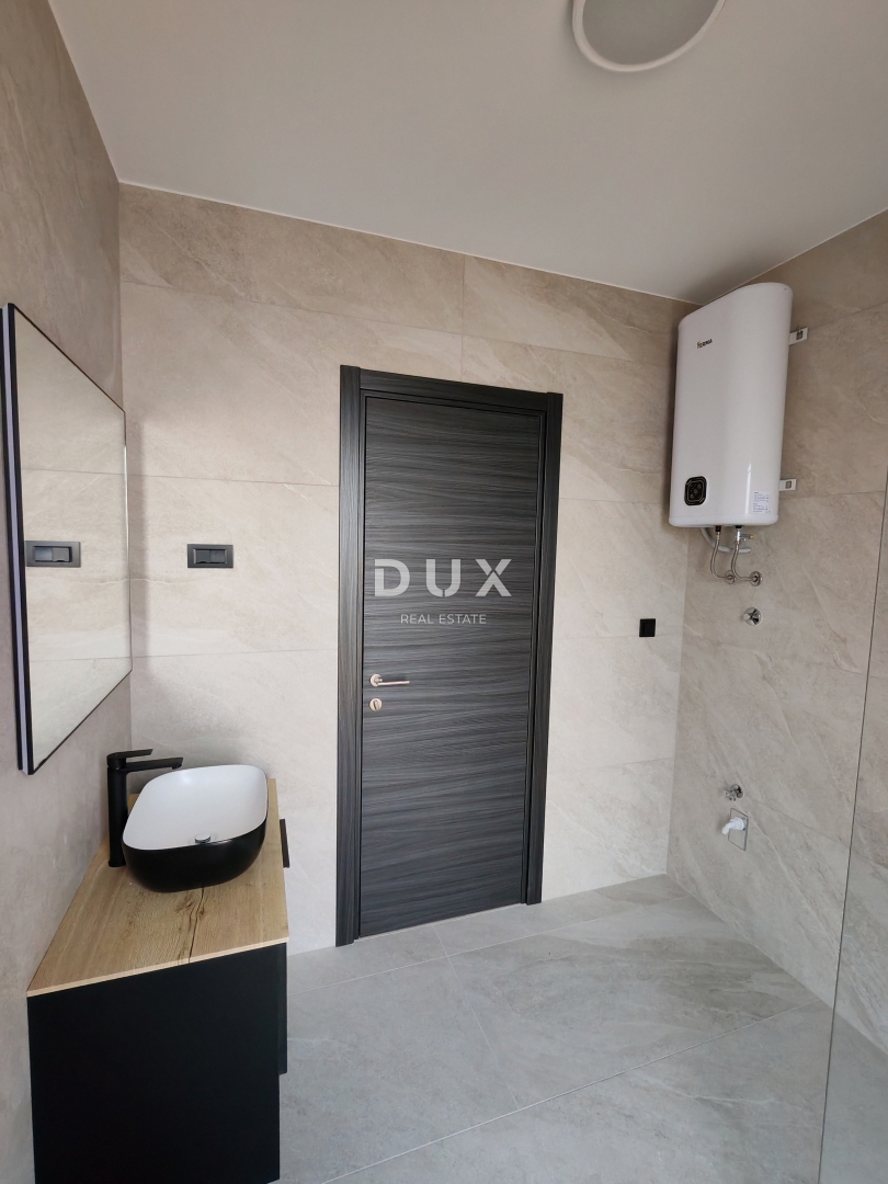 ZADAR, DIKLO - Stupendo attico con vista mare a soli 50 metri dalla spiaggia! S7