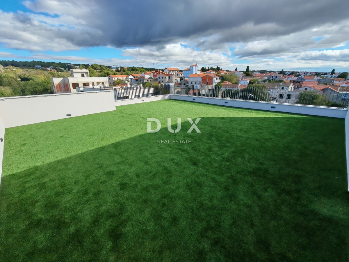 ZADAR, DIKLO - Stupendo attico con vista mare a soli 50 metri dalla spiaggia! S7