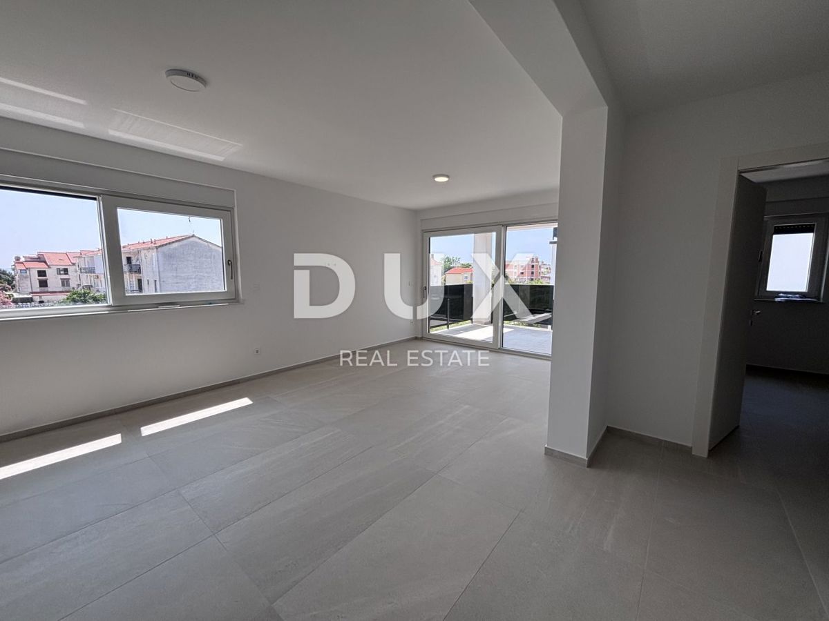 ZADAR, PRIVLAKA - Moderno appartamento a 130 metri dal mare, S3