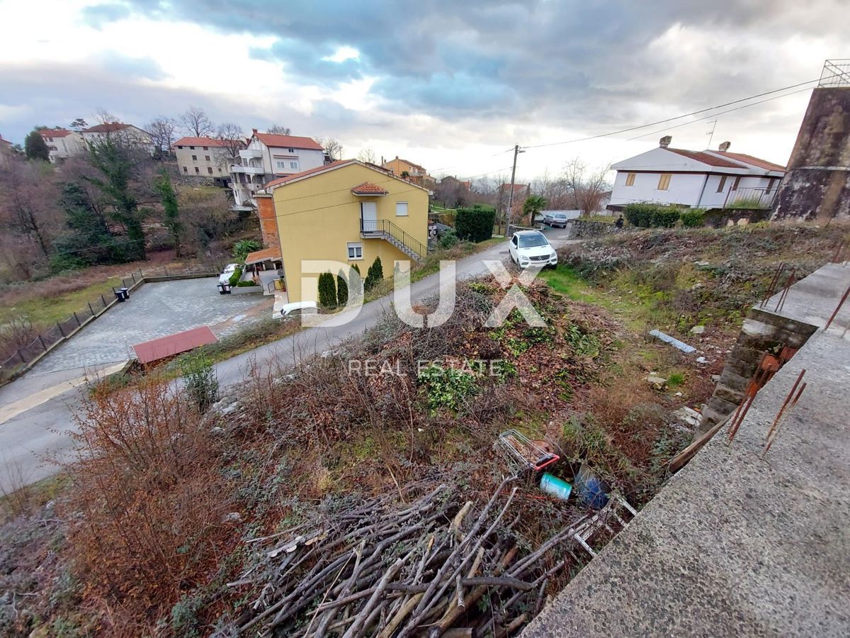 OPATIJA, POBRI - iniziata la costruzione di 100m2 CON PERMESSO DI COSTRUZIONE!!! + giardino 1200m2