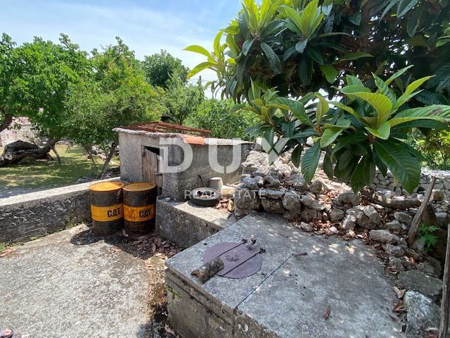 ISOLA DI CRES, SVETI PETAR - antichità interessante per l'adattamento