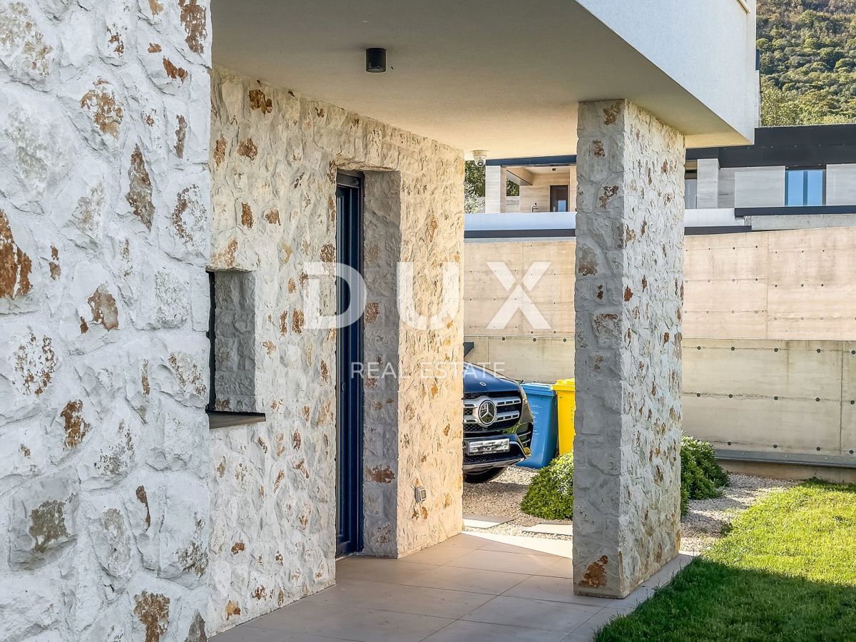 ISTRIA, RABAC - Esclusiva villa di nuova costruzione con spettacolare vista sul mare