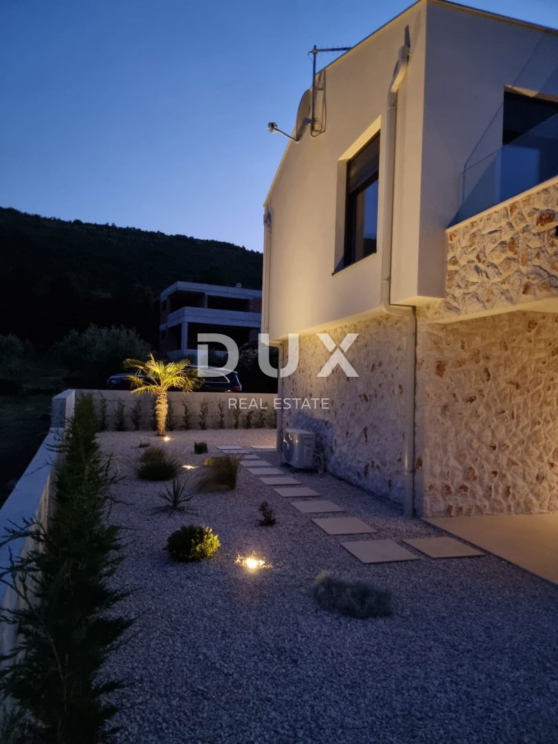 ISTRIA, RABAC - Esclusiva villa di nuova costruzione con spettacolare vista sul mare