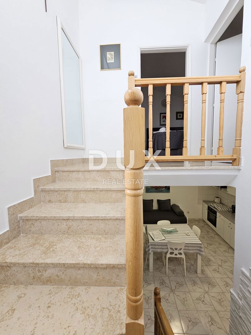 ISTRIA, PJEŠČANA UVALA - Bellissima villa con appartamenti a pochi passi dalla spiaggia!