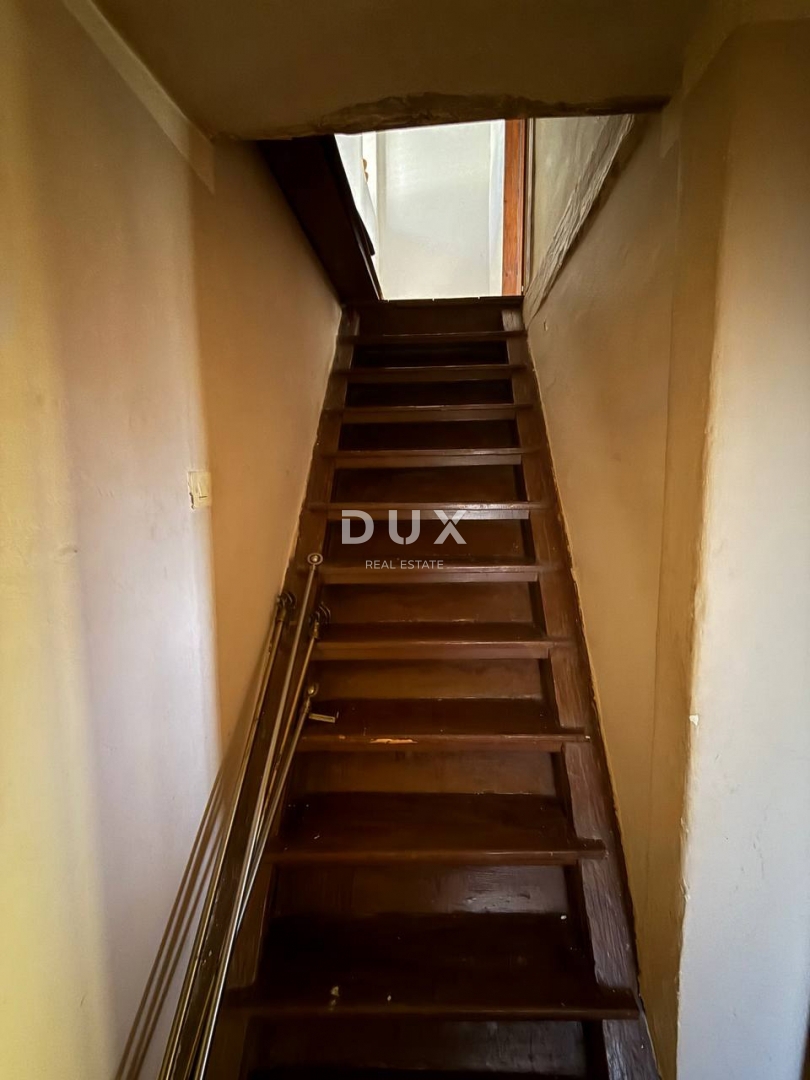 ISTRIA, BRGOD - Casa bifamiliare con vista mare