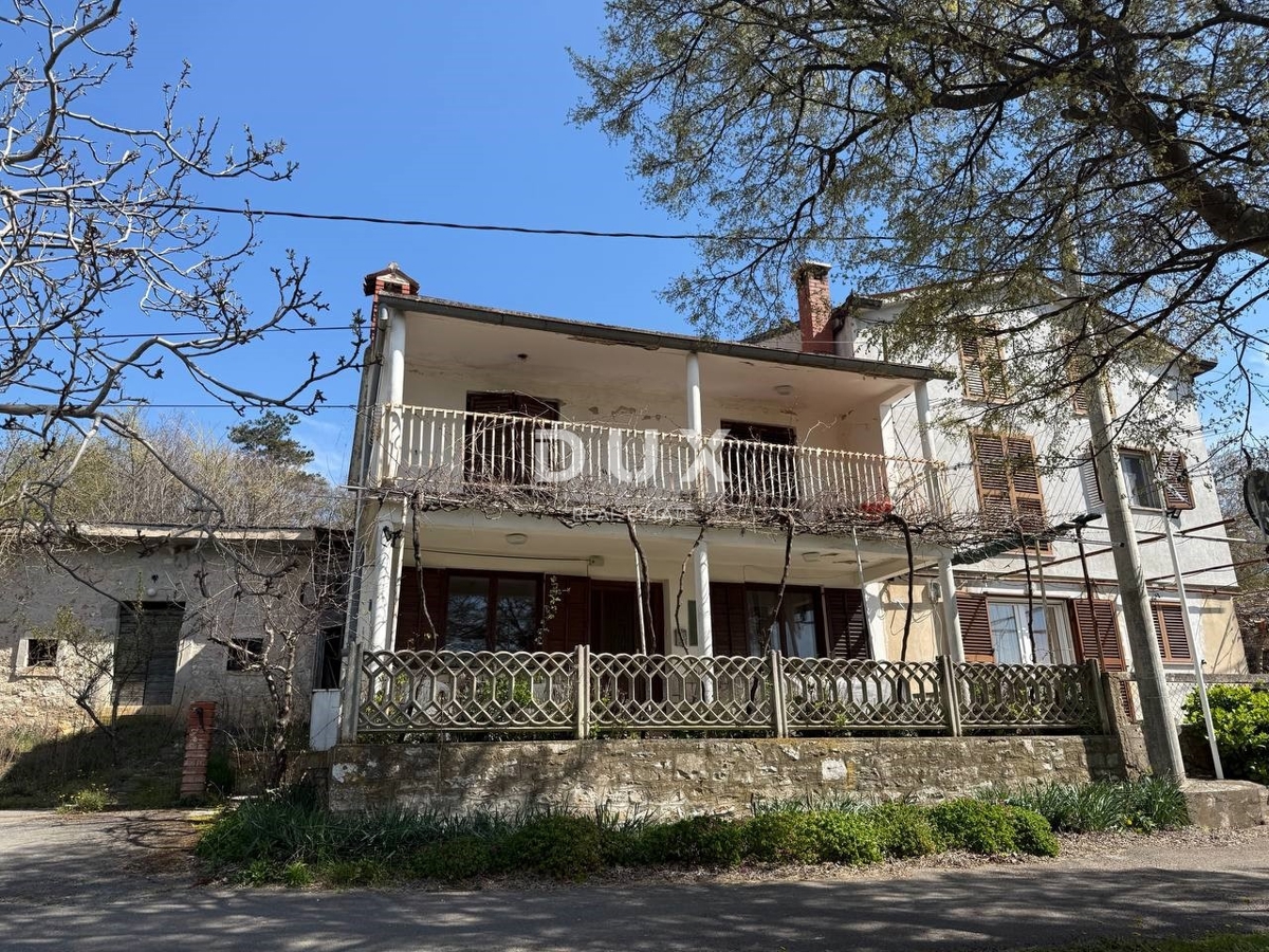 ISTRIA, BRGOD - Casa bifamiliare con vista mare