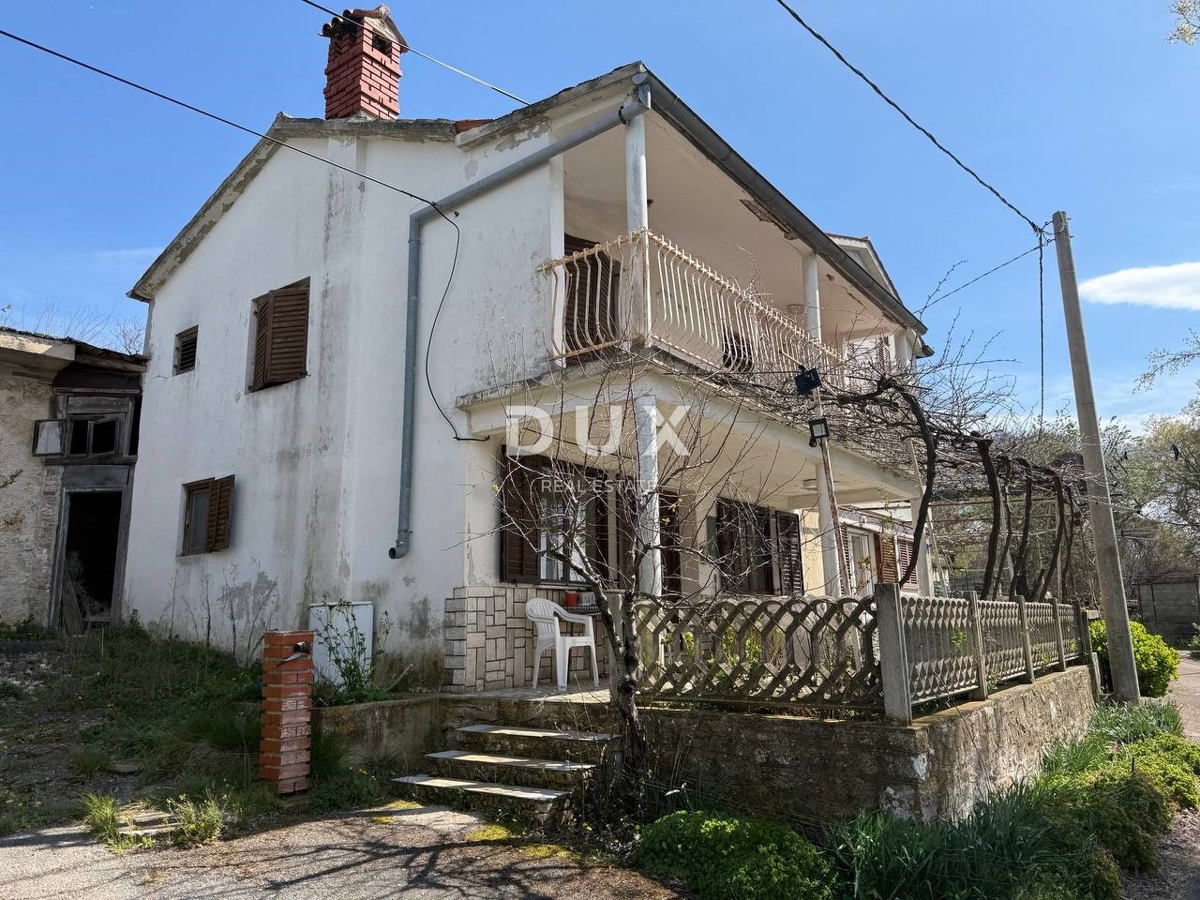 ISTRIA, BRGOD - Casa bifamiliare con vista mare