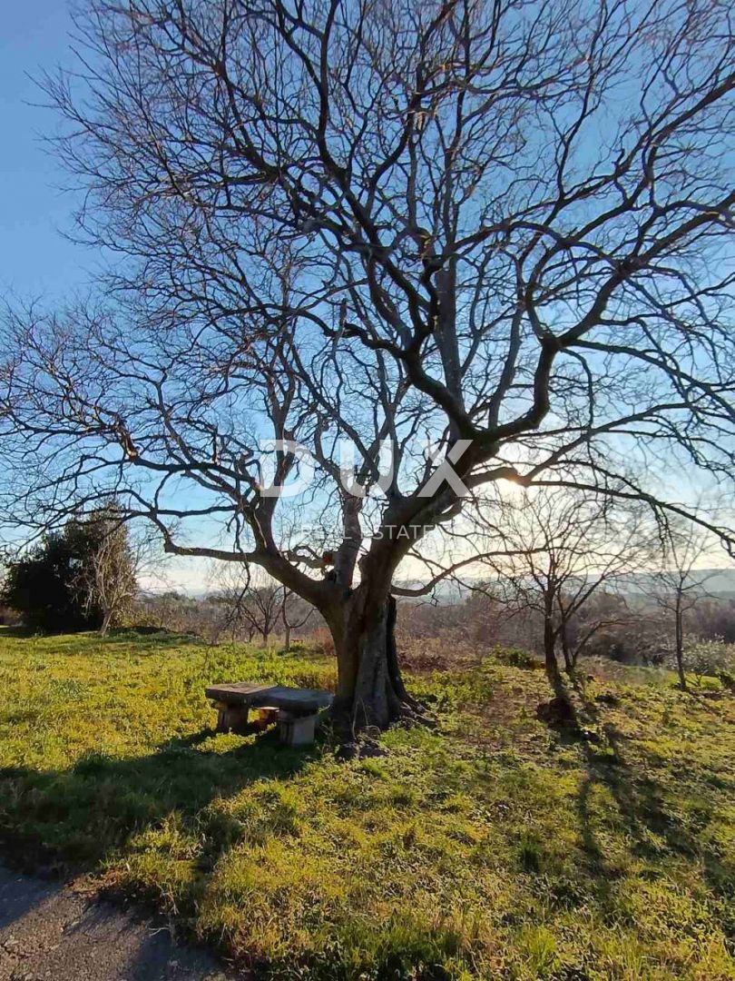 ISTRIA, BRGOD - Casa bifamiliare con vista mare