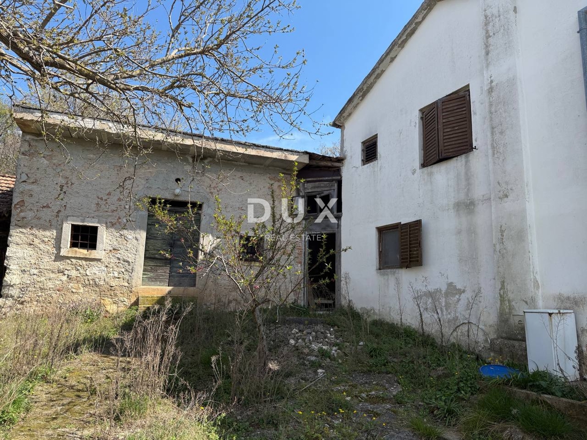 ISTRIA, BRGOD - Casa bifamiliare con vista mare