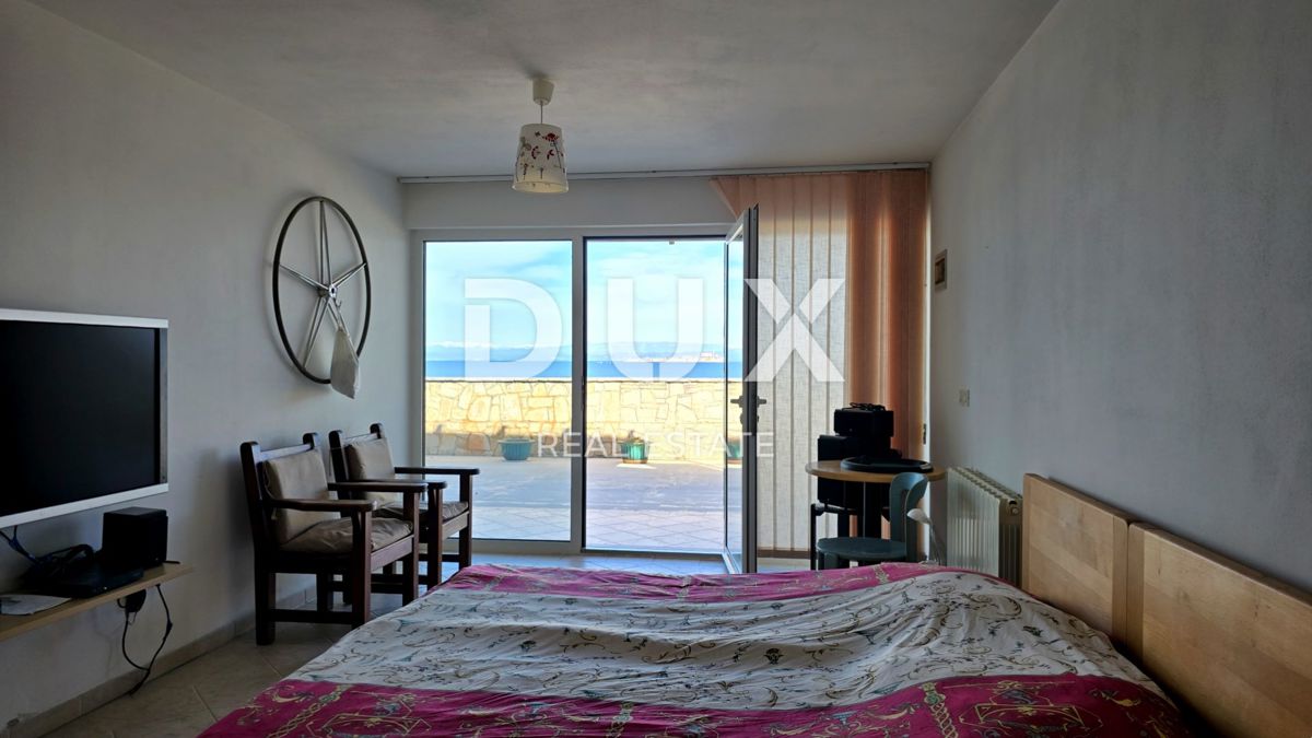 ISTRIA, UMAGO - Esclusiva! Villa sul mare