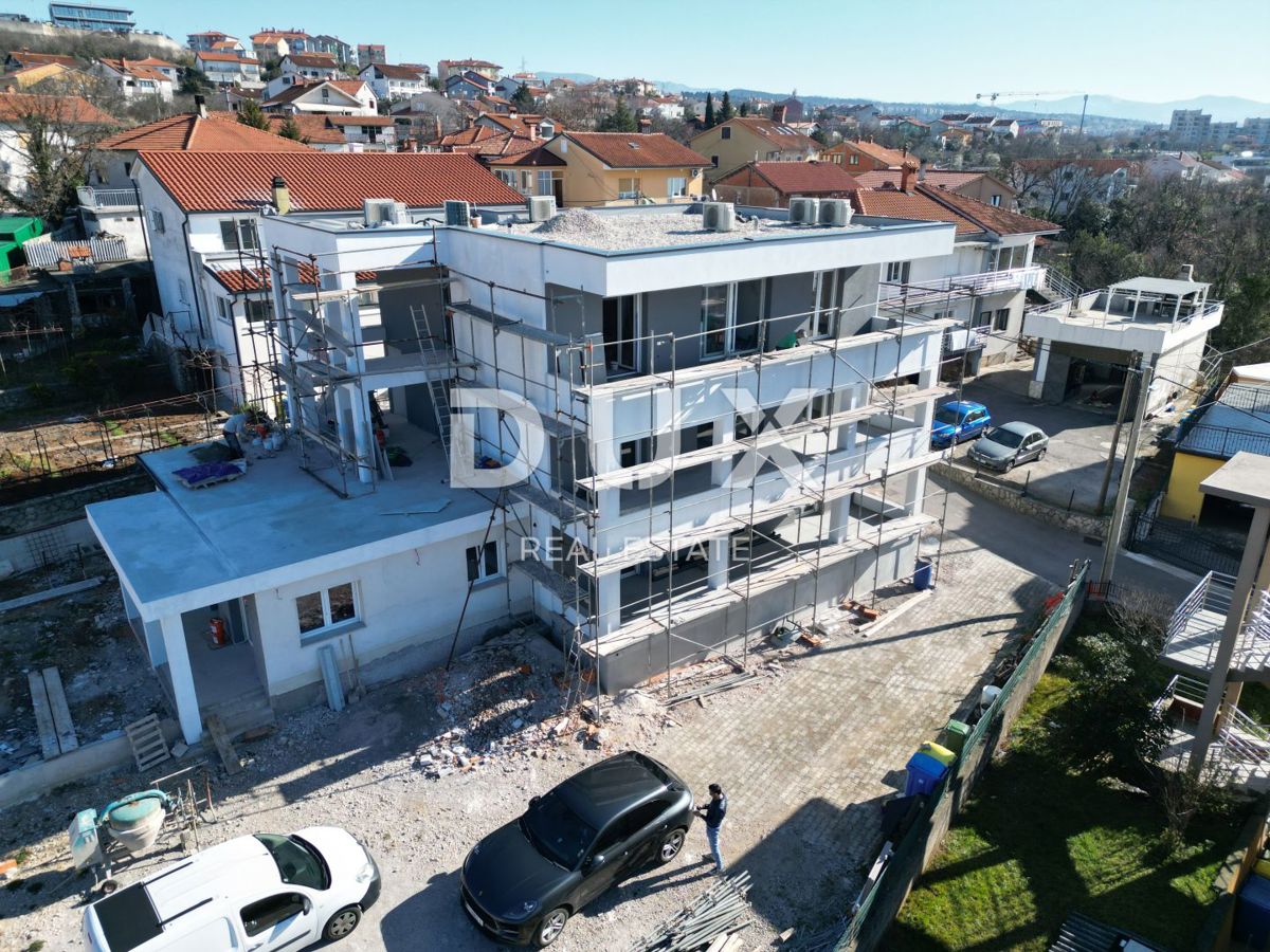 SRDOČI, ZAMET GORNJI, MARINIĆI - appartamento 77m2, soggiorno + 3 camere da letto, 1° piano, con vista mare + terrazza 77m2