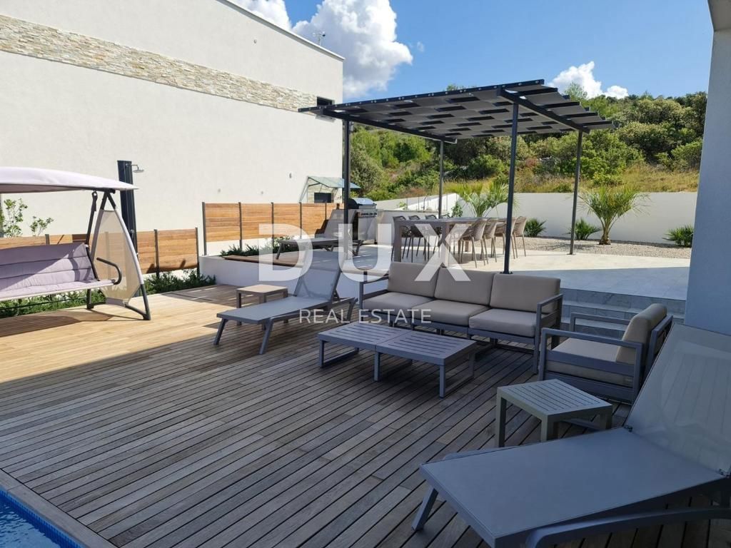 DALAMCIJA ROGOZNICA Villa di lusso con una vista spettacolare sul mare