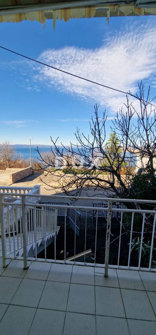 NOVI VINODOLSKI, KLENOVICA - casa di 150m2 con vista mare