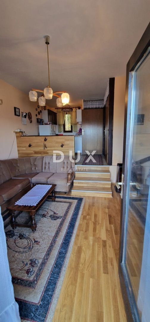 NOVI VINODOLSKI, KLENOVICA - casa di 150m2 con vista mare