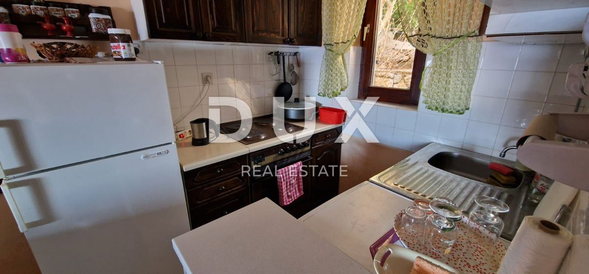 NOVI VINODOLSKI, KLENOVICA - casa di 150m2 con vista mare