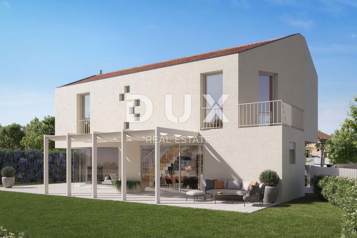 ISTRIA, PARENZO - Villa moderna vicino al mare 