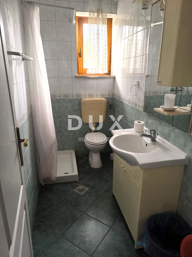 ISTRIA, PREMANTURA - Appartamento duplex 64 m2, 2 camere da letto, 2 bagni, giardino e parcheggio - VICINO ALLA SPIAGGIA!!