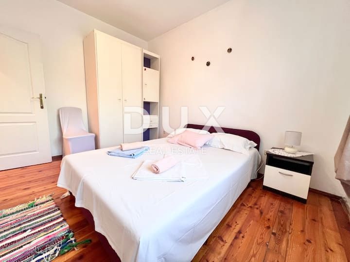 ISTRIA, PREMANTURA - Appartamento duplex 64 m2, 2 camere da letto, 2 bagni, giardino e parcheggio - VICINO ALLA SPIAGGIA!!