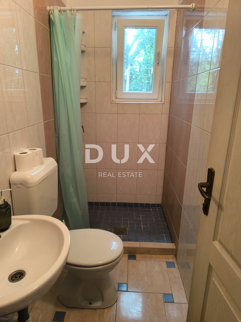 ISTRIA, PREMANTURA - Appartamento duplex 64 m2, 2 camere da letto, 2 bagni, giardino e parcheggio - VICINO ALLA SPIAGGIA!!