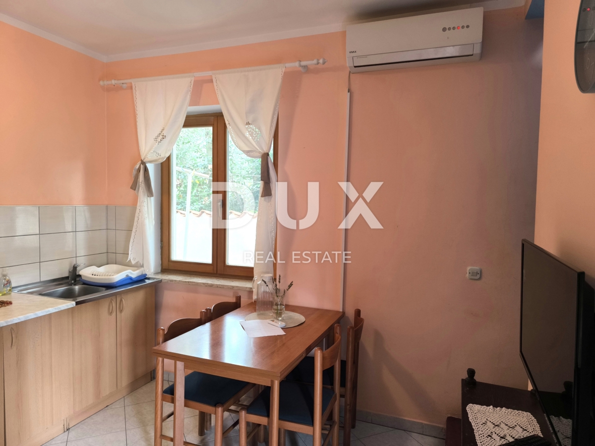 ISTRIA, PREMANTURA - Appartamento duplex 64 m2, 2 camere da letto, 2 bagni, giardino e parcheggio - VICINO ALLA SPIAGGIA!!