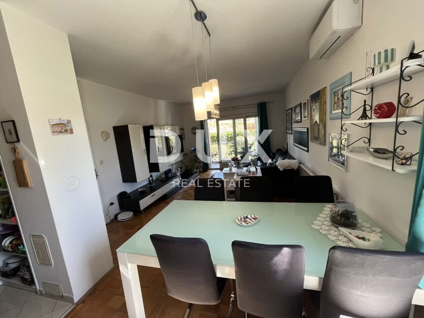 RIJEKA, SRDOČI - 2BR + LR con ampia loggia